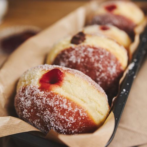 Nadziewarki do pączków – efektywny sposób na pączki w cukierni